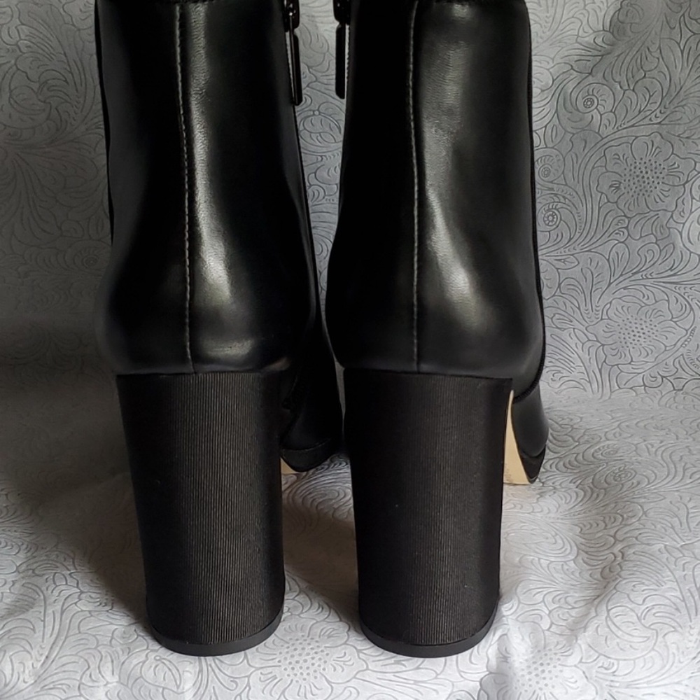 KARL LAGERFELD Black Nappa Leather Lainey Cap Toe Boots NWT - Picture 4 of 4